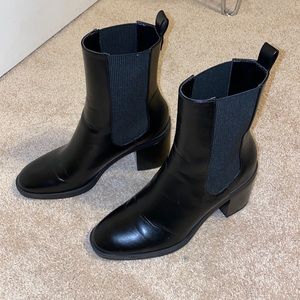 Zara Chelsea boot